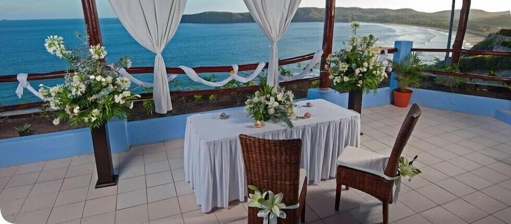 Hotel Punta Serena & Resorts - Solo Parejas (Adults Only) Tenacatita Exterior photo
