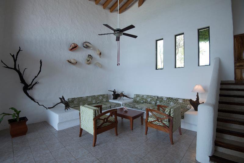 Hotel Punta Serena & Resorts - Solo Parejas (Adults Only) Tenacatita Exterior photo